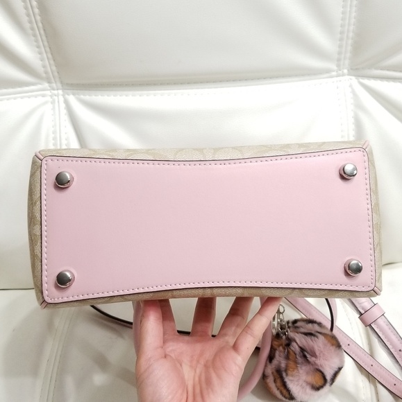 🍒NWT🍒 COACH SIGNATURE MINI SURREY PINK - Picture 8 of 8